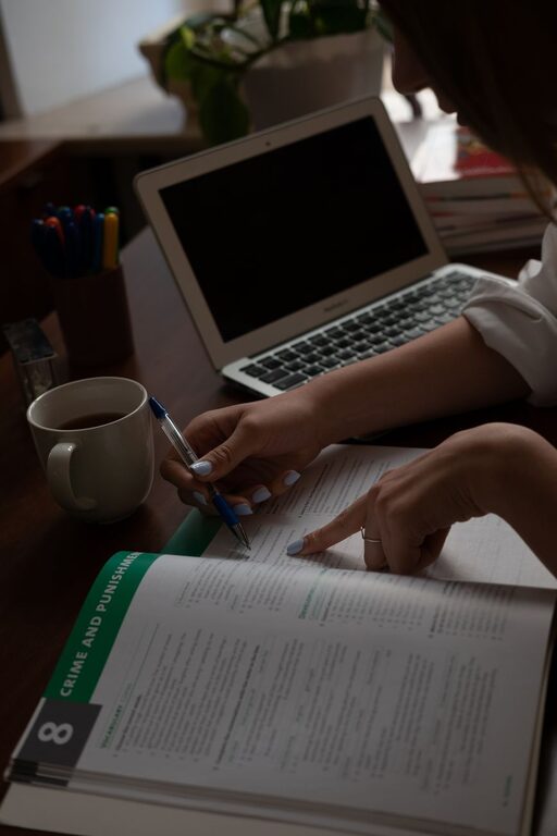 Motivace k pravidelnému plnění univerzitních úkolů: Tipy a triky