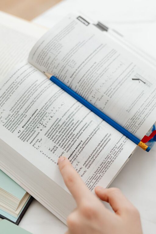 Tipy na rychlé a efektivní vyhledávání informací pro vysokoškolské práce